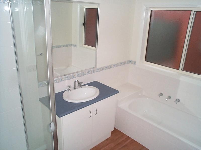 528 NAPIER STREET, White Hills VIC 3550