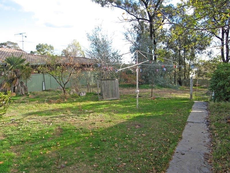 33 MAFEKING STREET SOUTH, Kennington VIC 3550