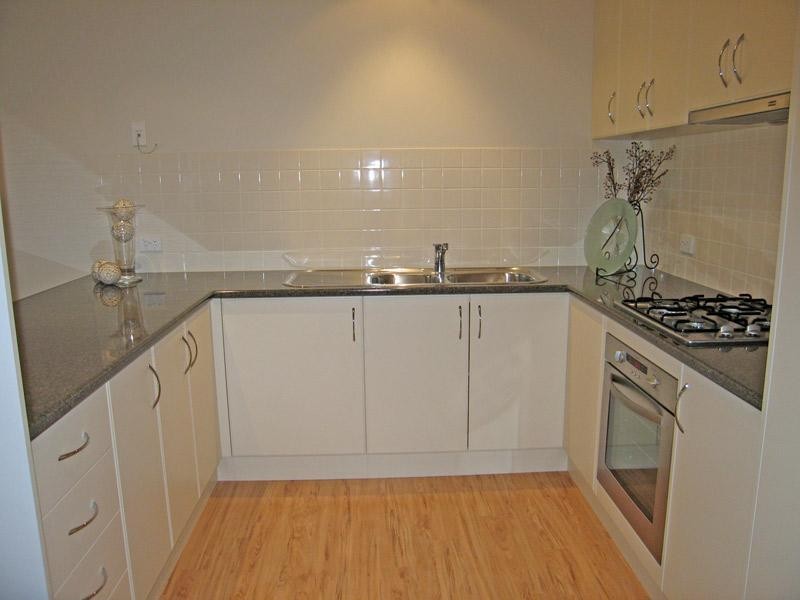 16 Station Street, Kangaroo Flat VIC 3555