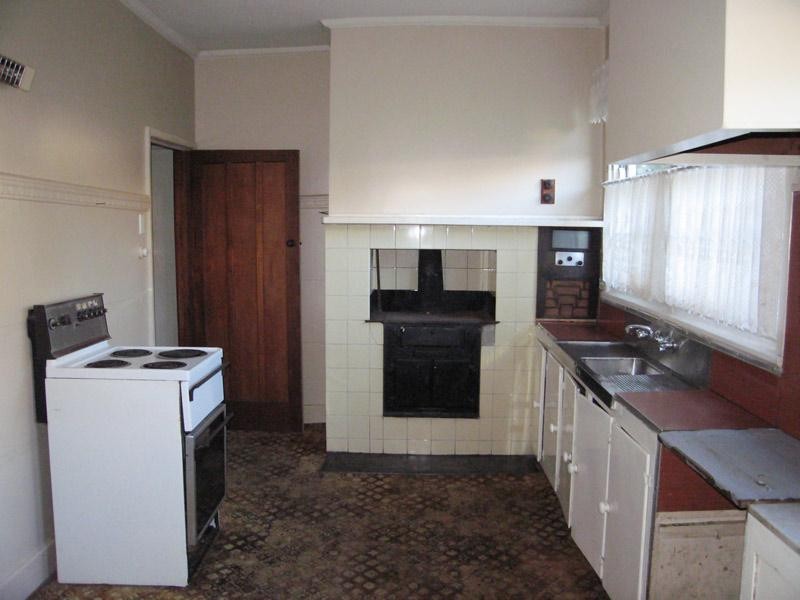 18 Poplar Street, Golden Square VIC 3555