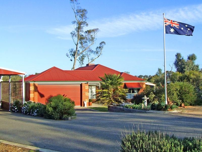 11 William Street, Axedale VIC 3551