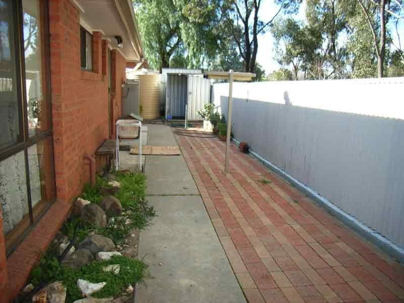 4/69 McKenzie Street West, Golden Square VIC 3555