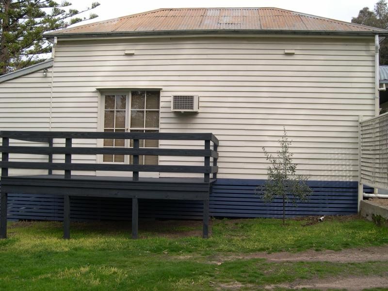 17 Echuca Street, Quarry Hill VIC 3550