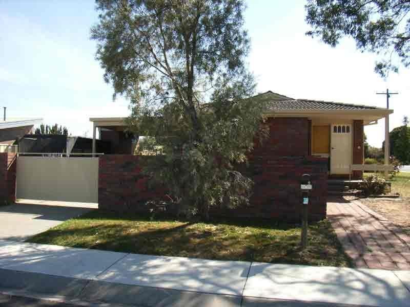 Unit 2/1 Bunting Court, Strathdale VIC 3550