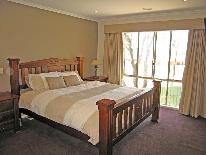 7 Federation Terrace, Kennington VIC 3550