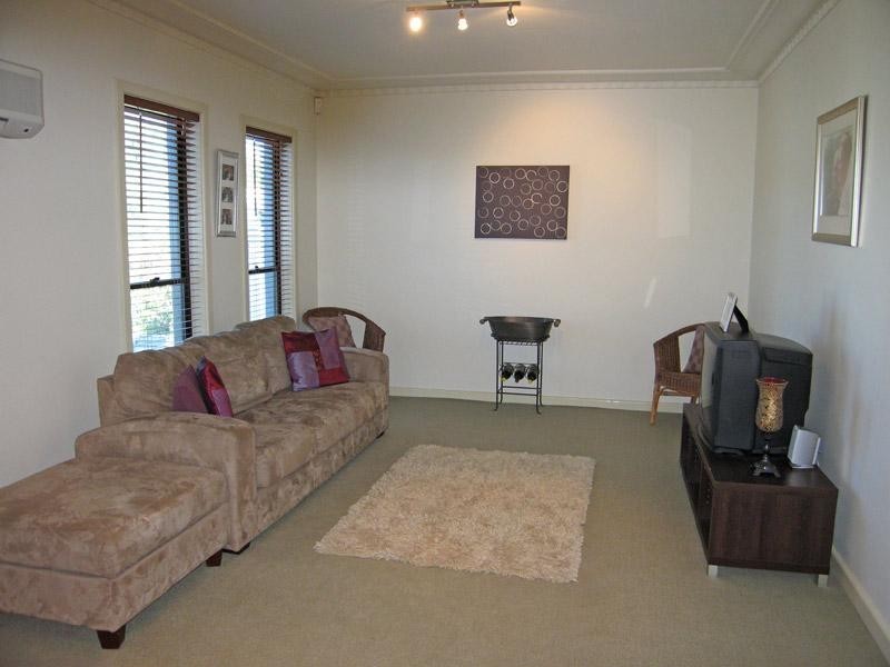 75 Condon Street, Kennington VIC 3550