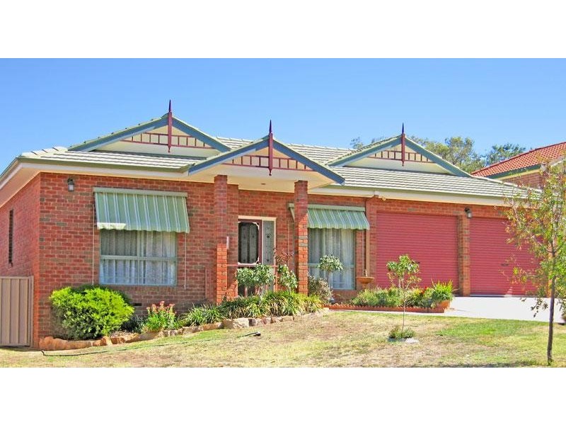 40 Averys Road, Eaglehawk VIC 3556