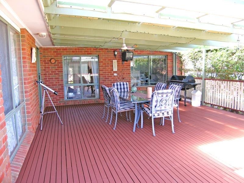 40 Averys Road, Eaglehawk VIC 3556