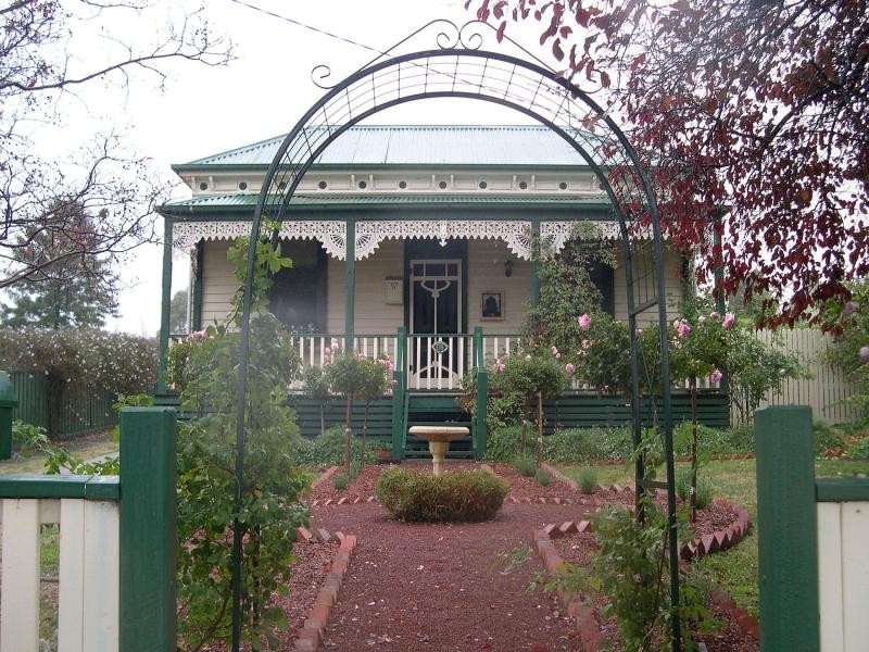 58 Old High Street, Golden Square VIC 3555