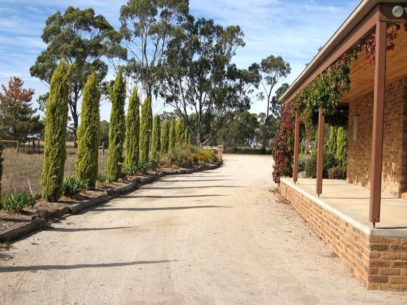 5 Englishs Road, Goornong VIC 3557