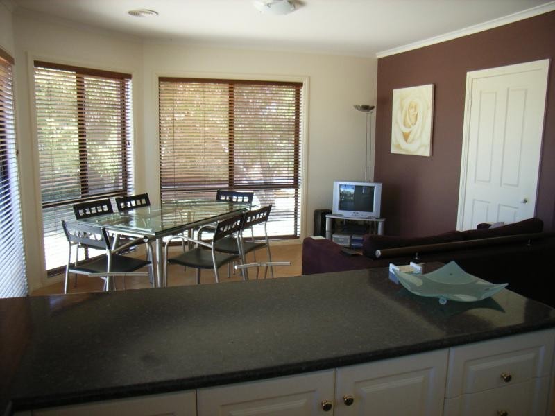 5 Figtree Lane, Strathdale VIC 3550