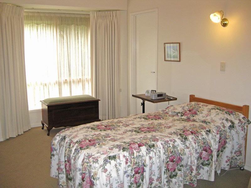 14 Bourke Drive, Strathdale VIC 3550