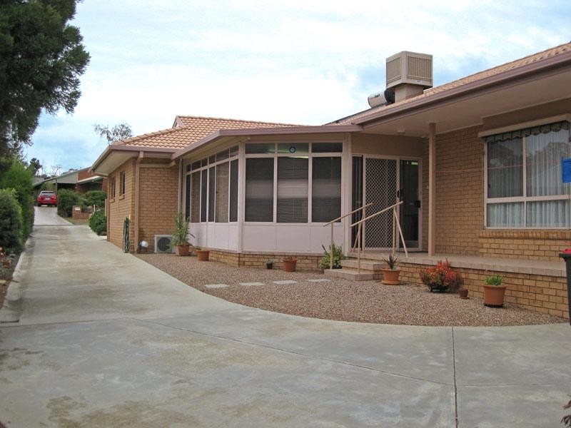 14 Bourke Drive, Strathdale VIC 3550