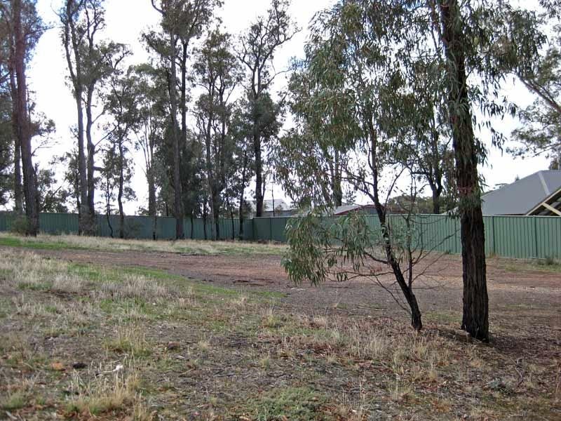 1 Northmoor Drive, Strathdale VIC 3550