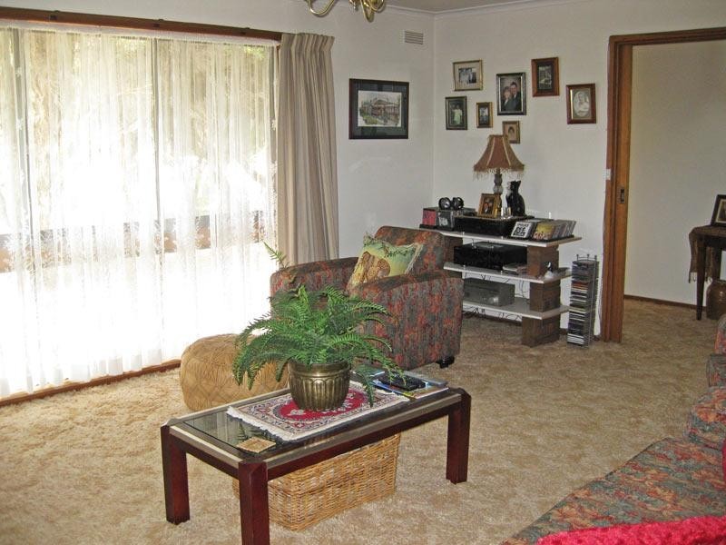 9 Popes Road, Junortoun VIC 3551