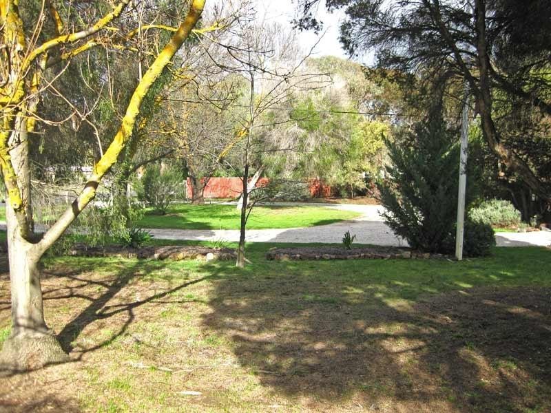 9 Popes Road, Junortoun VIC 3551