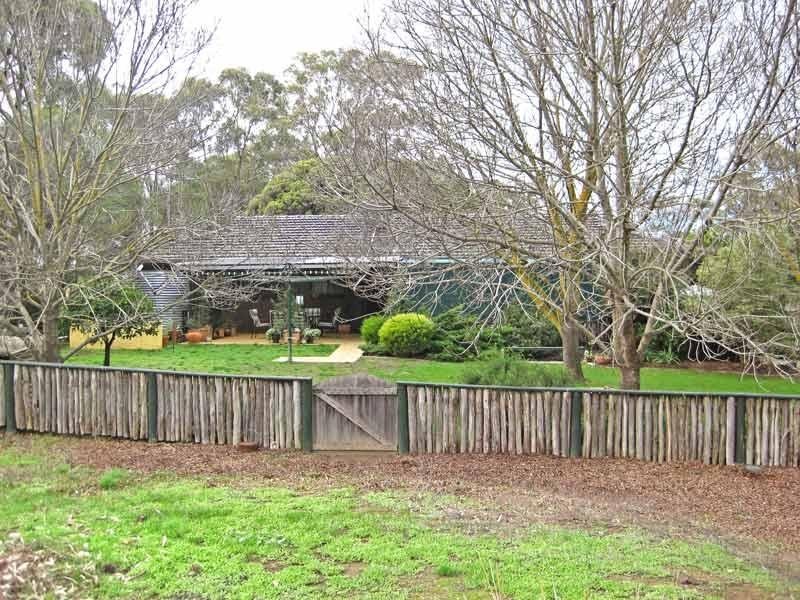 9 Popes Road, Junortoun VIC 3551