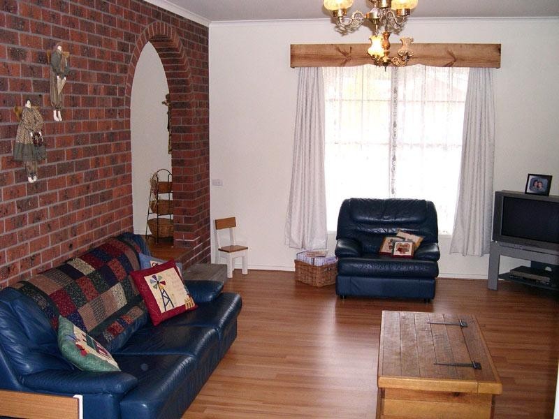 25 Yeramba Close, Strathdale VIC 3550