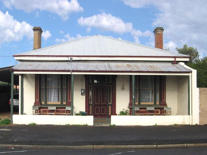 10 Cardwell Street, Elmore VIC 3558