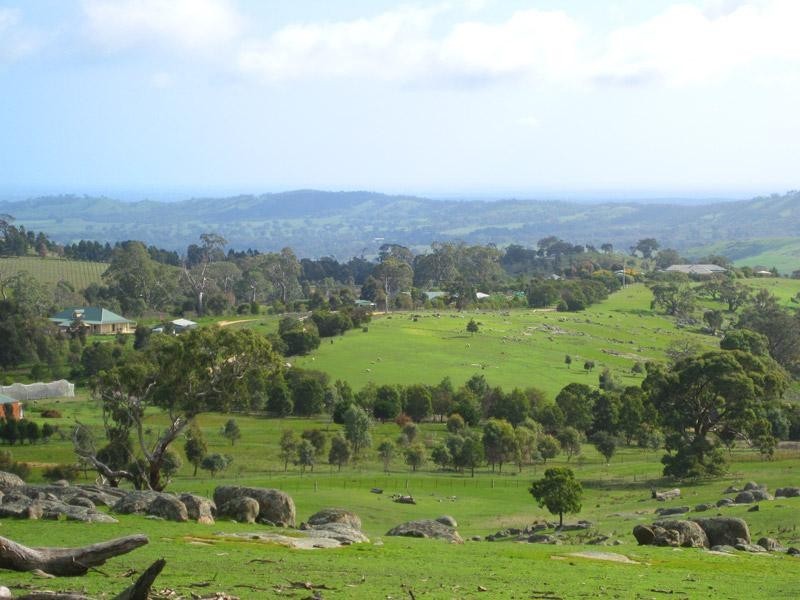 Lot 2 Ford Road, Harcourt North VIC 3453