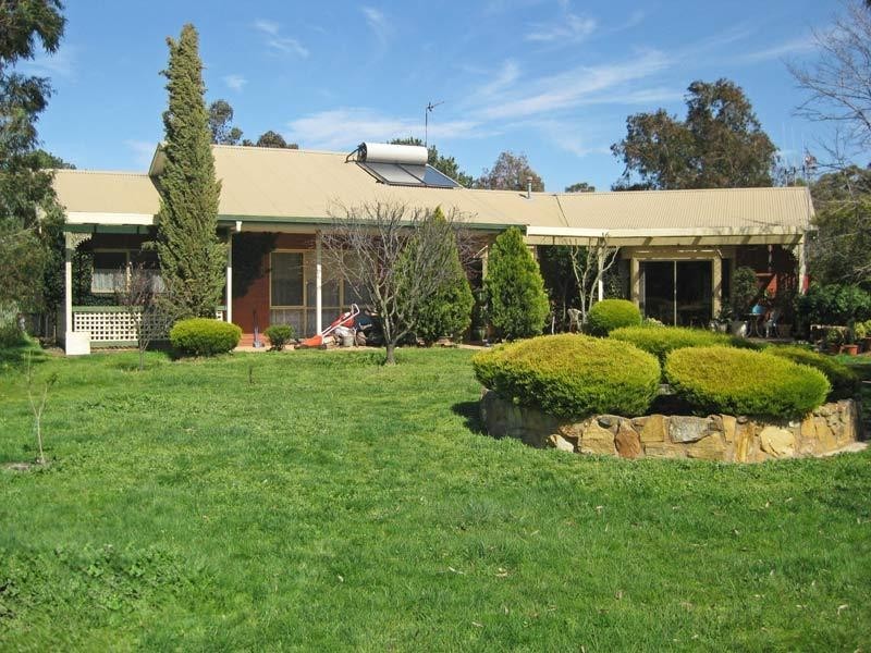 24 Thornhill Lane, Elphinstone VIC 3448