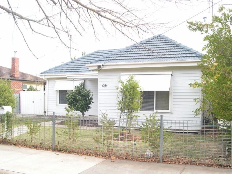 54 Curtin Street, Flora Hill VIC 3550