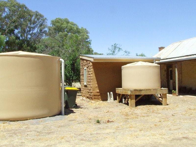 426 Calder Highway, Wedderburn VIC 3518