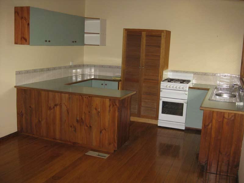 39 Maple Street, Golden Square VIC 3555