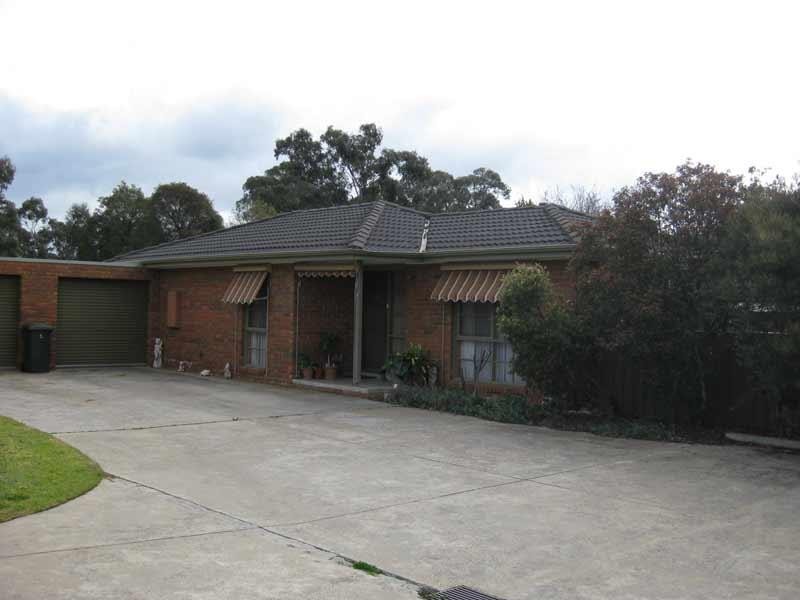Unit 5/4 Collins Street, Kangaroo Flat VIC 3555