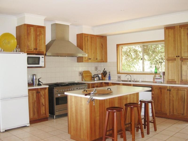 437 Joyces Creek Road, Newstead VIC 3462