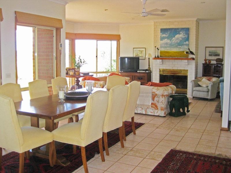 437 Joyces Creek Road, Newstead VIC 3462