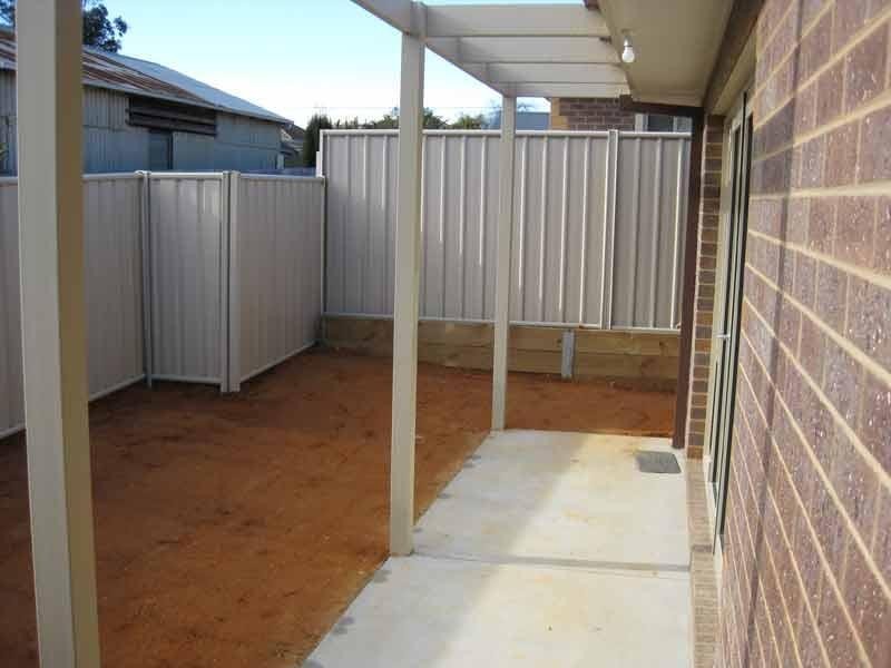 Unit 2/8 Glencoe Street, Kennington VIC 3550