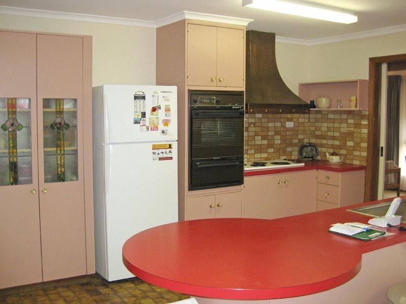 8 Park Avenue, Golden Square VIC 3555