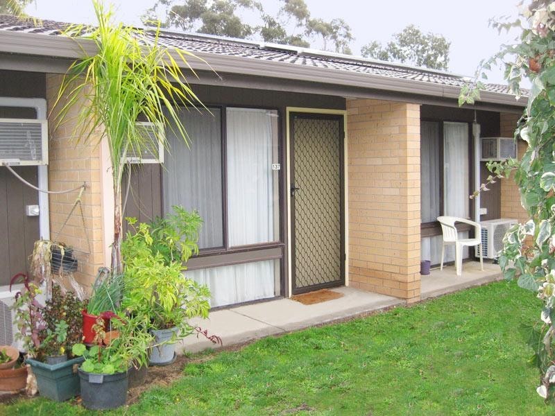 137 Bendigo Retirement Village, Spring Gully VIC 3550