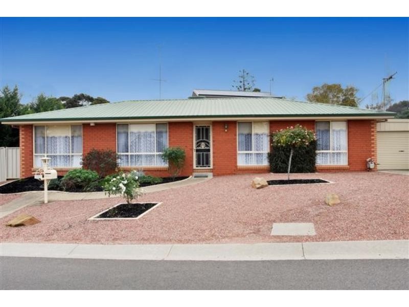 1 Banool Street, Golden Square VIC 3555
