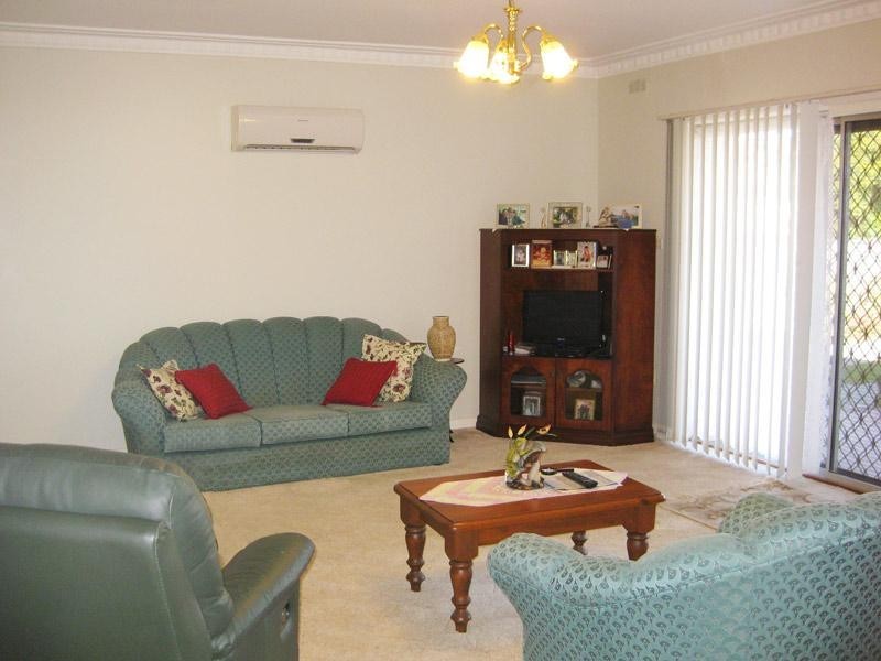 32 Fifth Avenue, White Hills VIC 3550