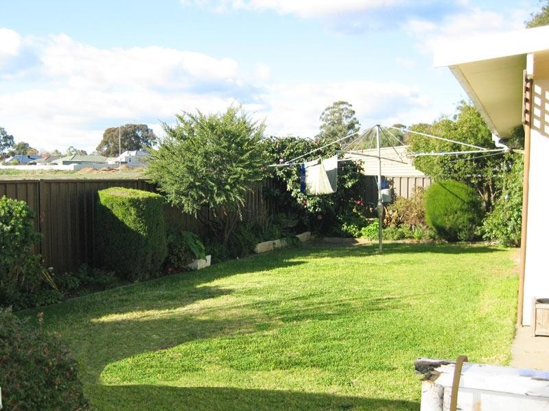 32 Fifth Avenue, White Hills VIC 3550