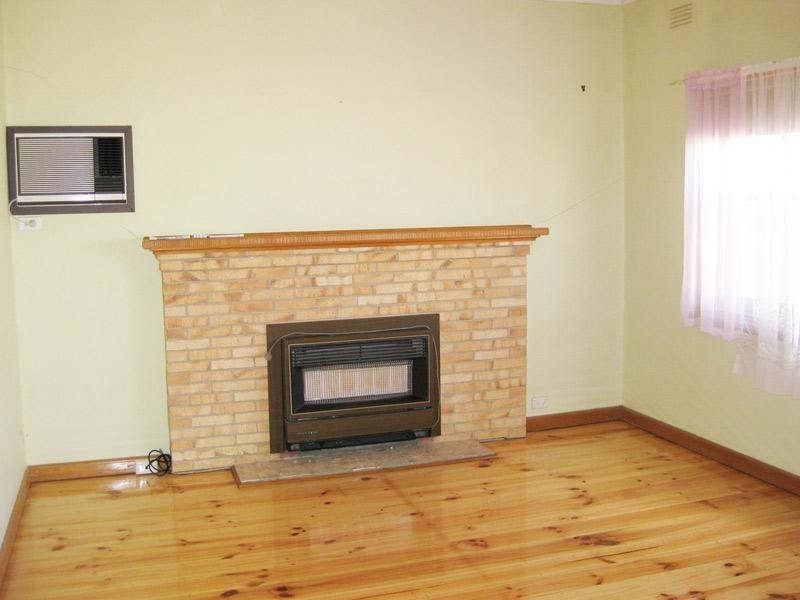 12 Kneebone Street, Eaglehawk VIC 3556