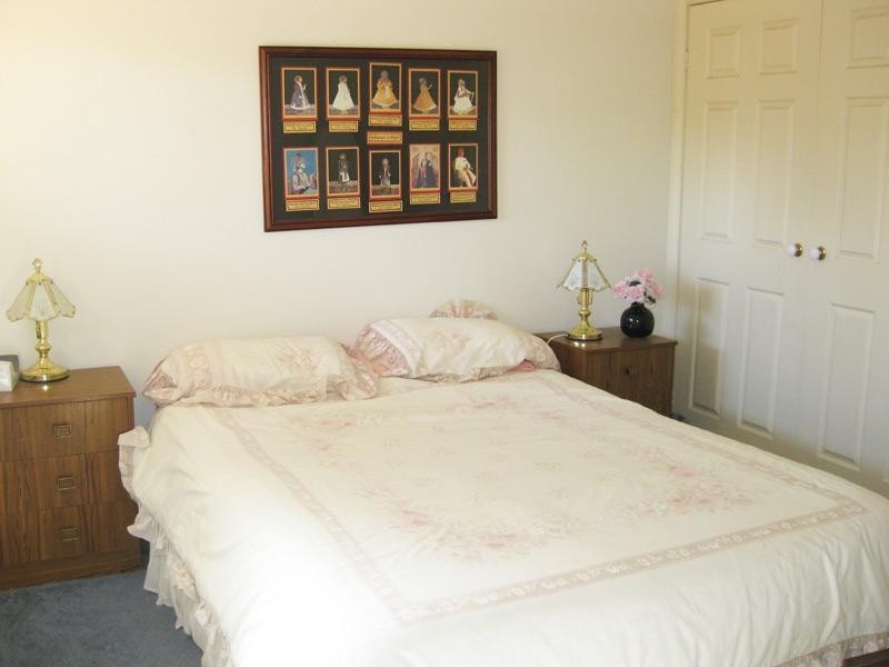 9 Ausfeldii Drive, Spring Gully VIC 3550