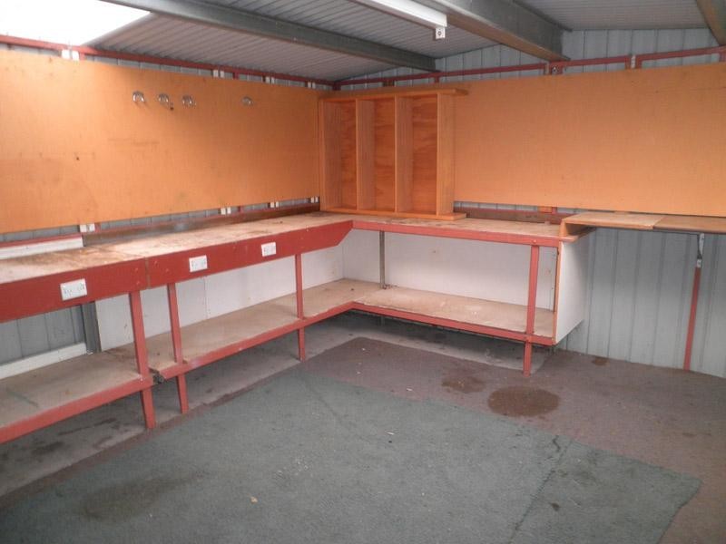 327 MacKenzie Street West, Kangaroo Flat VIC 3555