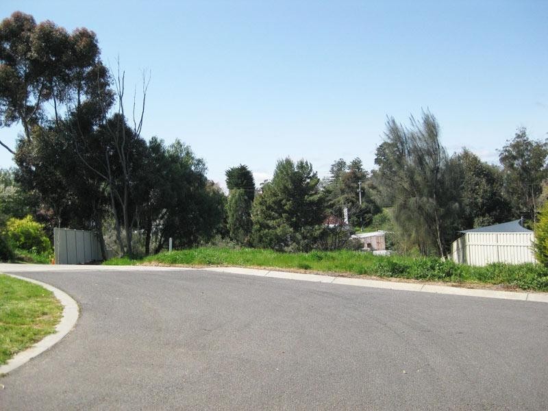 11 Ruth Street, Golden Square VIC 3555