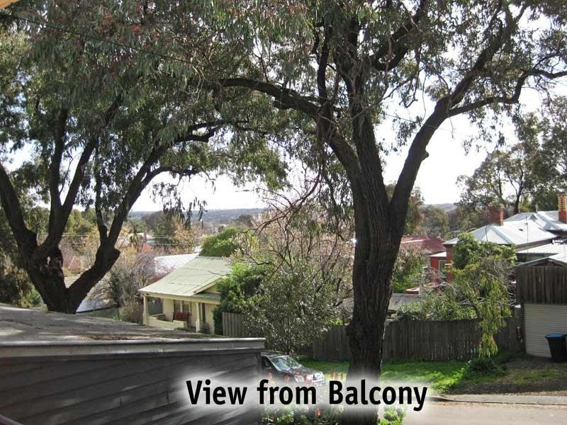 5 Graham Street, Quarry Hill VIC 3550