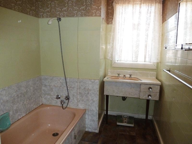 16 Station Street, Kangaroo Flat VIC 3555