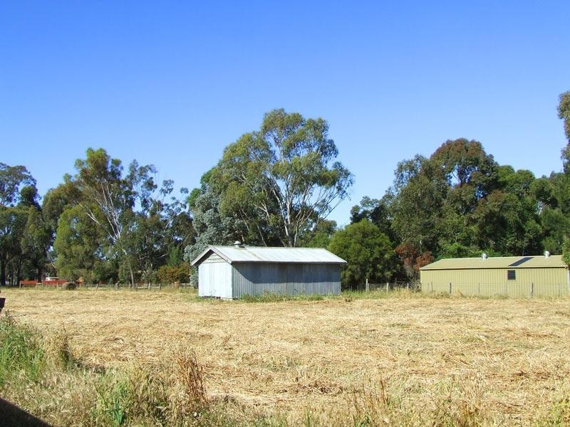 20 Goddards Lane, East Bendigo VIC 3550