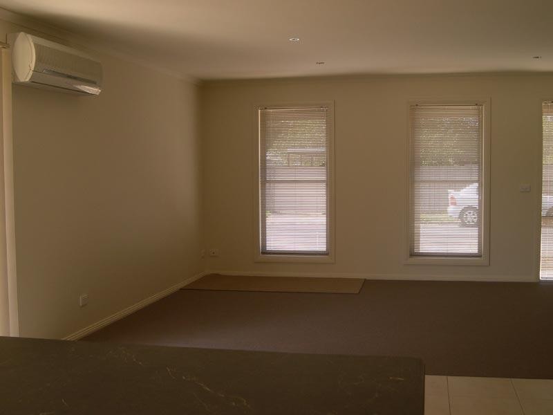 Unit 1A Page Court, Kangaroo Flat VIC 3555