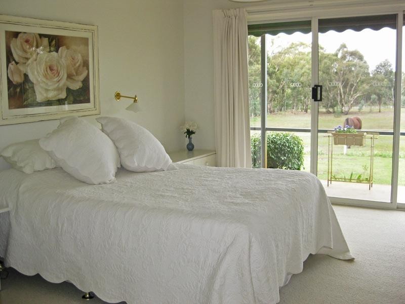 51 Hannans Road, Mandurang South VIC 3551