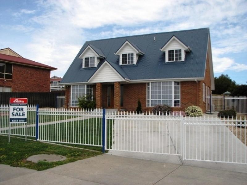 11 MAGNOLIA COURT, Brighton TAS 7030