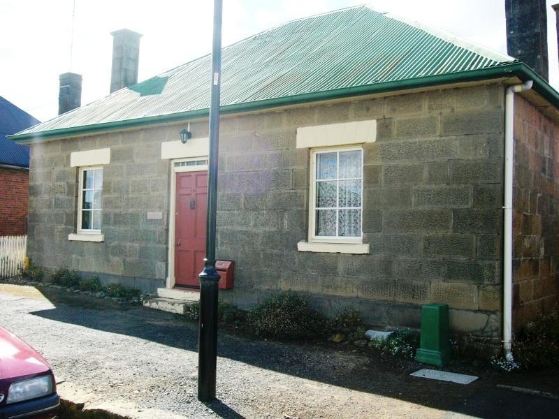 128 HIGH STREET, Oatlands TAS 7120