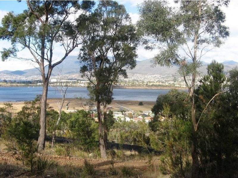 35 Grevillea Avenue, Old Beach TAS 7017