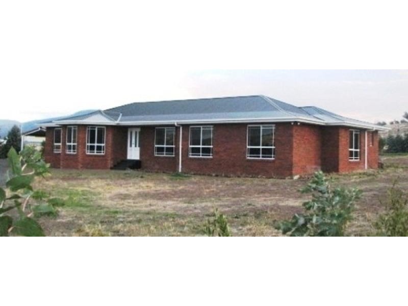 10 DYLAN STREET, Brighton TAS 7030